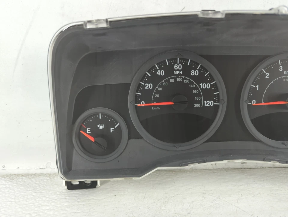 2007-2007 Jeep Patriot Speedometer Instrument Cluster Gauges GH19N - Image 3 of 4