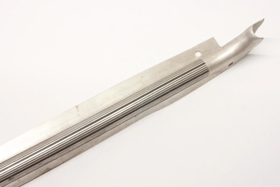 Nuevo de Lote Antiguo Chevrolet Coche de Pasajeros 4 Puertas Alféizar Placa Cubierta Tapicería Parte H-75733-L Foto 4 de 4