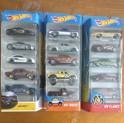 Hot Wheels 3x 5er-Pack Car Meet / Hot Trucks / HW Flames 1:64 PKW 01806