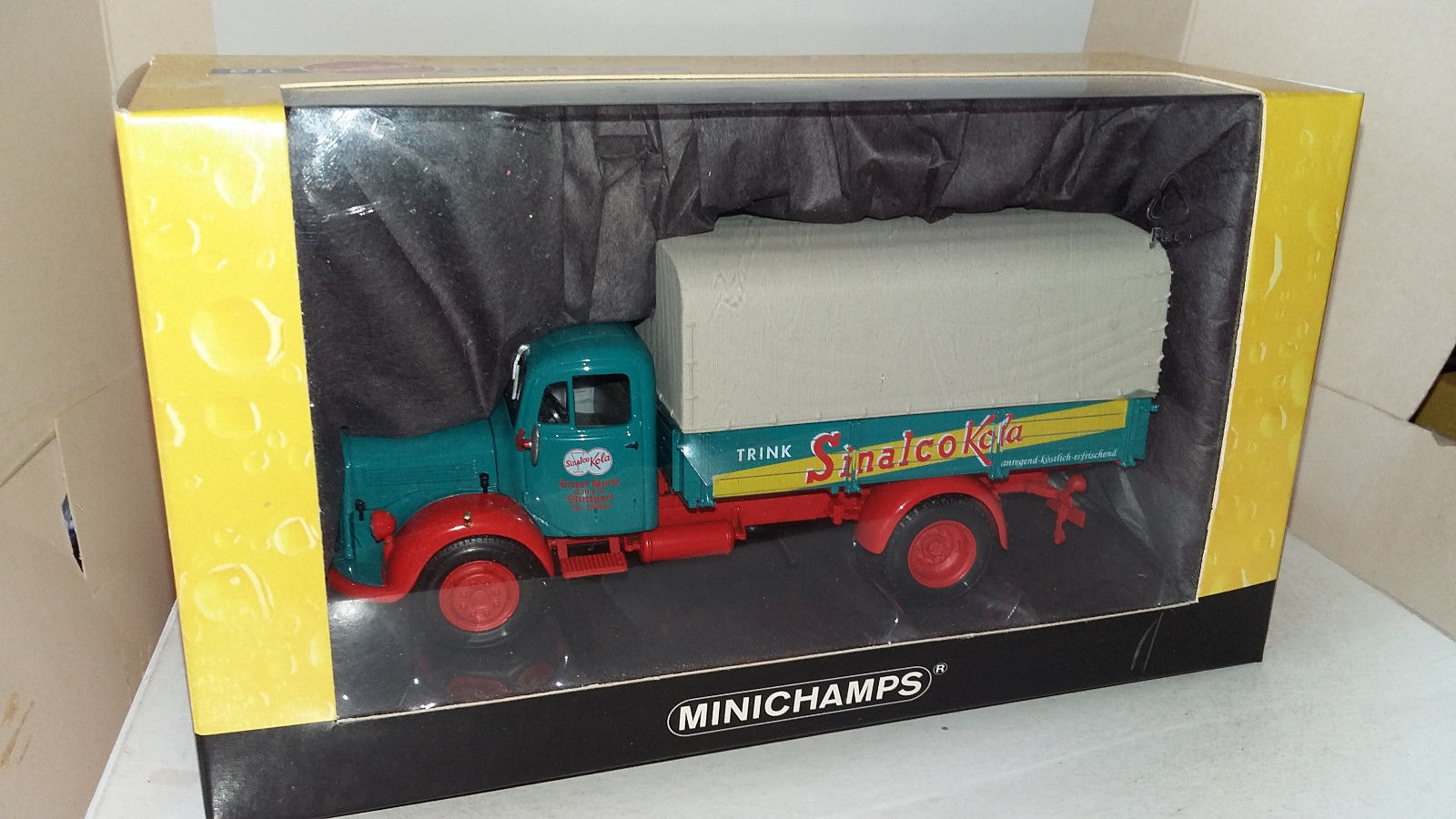 Cadeau de fin d'année, vente directe à l'usine EXTREMELY EXTREMELY EXTREMELY RARE Minichamps 1:43 Mercedes-Benz L3500 Canvas 1954 Sinalco-Kola New | Impeccable
| Les Produits Sont Vendus Sans Prescription Mode Et Forfaits Attractifs
| à Bas Prix
a4e256 Cadeau de fin d'année, vente directe à l'usine EXTREMELY EXTREMELY EXTREMELY RARE Minichamps 1:43 Mercedes-Benz L3500 Canvas 1954 Sinalco-Kola New | Impeccable
| Les Produits Sont Vendus Sans Prescription Mode Et Forfaits Attractifs
| à Bas Prix
a4e256