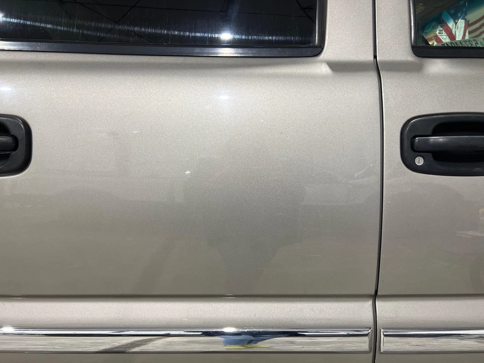 2001 - 07 GMC Sierra 2500HD Passenger RH Right Pewter-11U Rear Power Door Shell Foto 4 de 4