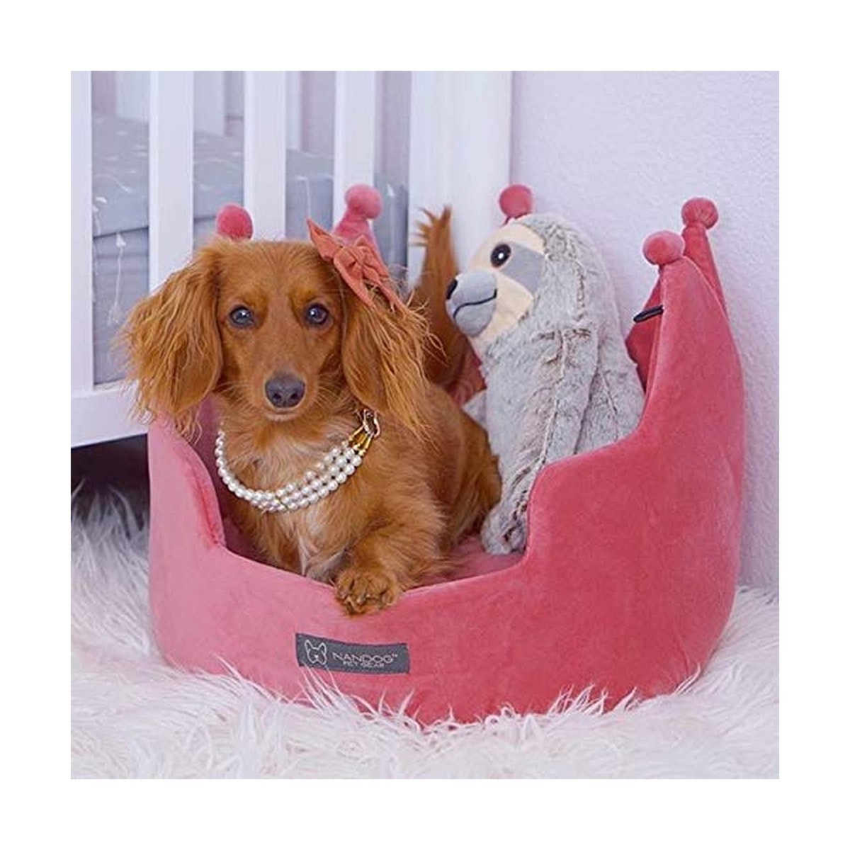 Pink Nandog Pet Gear Crown Bed NANDOG Pet Gear Crown Cozy Round