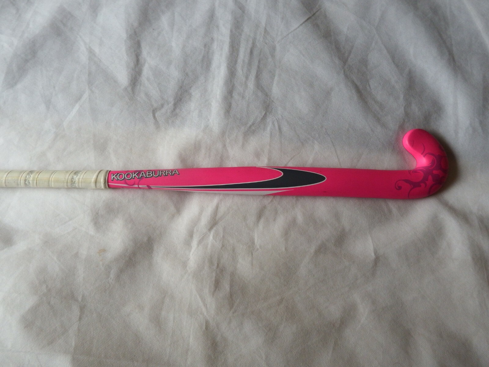 KOOKABURRA Pink 32"" Light  Hockey Stick