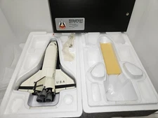 Danbury Mint NASA SPACE SHUTTLE COLUMBIA (STS-1) 1:150 Scale Replica Model