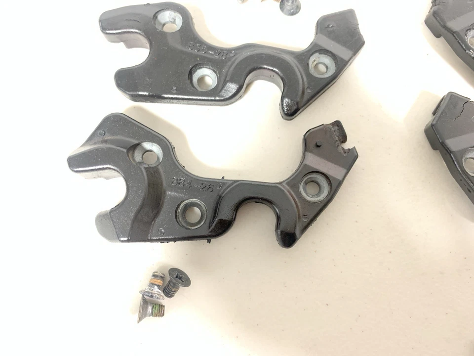 2000 - 2006 Escalade Tahoe Yukon Suburban 3rd Row Seats Latch Seat Rear Set Of 4 - Image 2 of 4