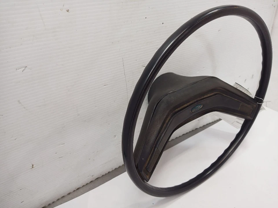 Volante Ford F150 F250 F350 Bronco 1980-1986 llanta gruesa azul medallón 836 Foto 2 de 4