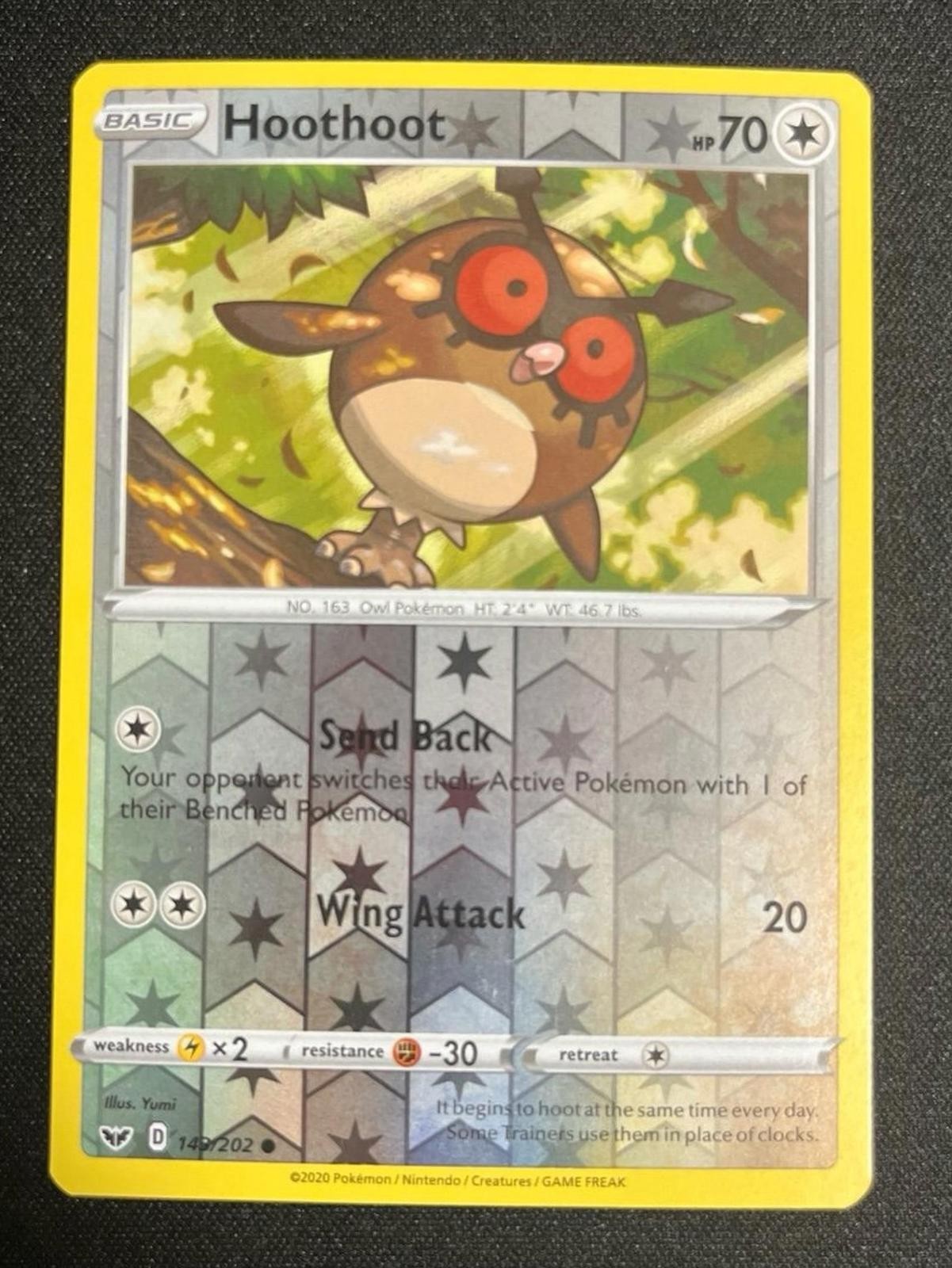 Sword & Shield Reverse Holo Common Hoothoot 143/202 Pokemon TCG
