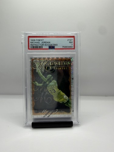 Michael Jordan [Refractor w Coating] #127 1996 Finest card