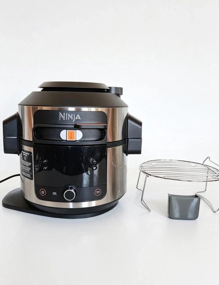 Ninja Foodi Multi-Cooker | SmartLid, 11-in-1, 6L | REFURB | OL550UK, photo 1 of 4