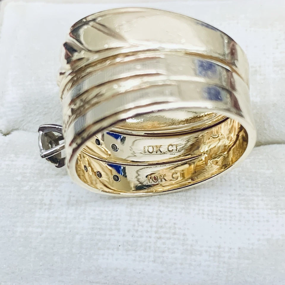 Alianza de compromiso de aniversario de diamantes de oro amarillo de 10 k de 0,05 quilates talla 7 Foto 4 de 4