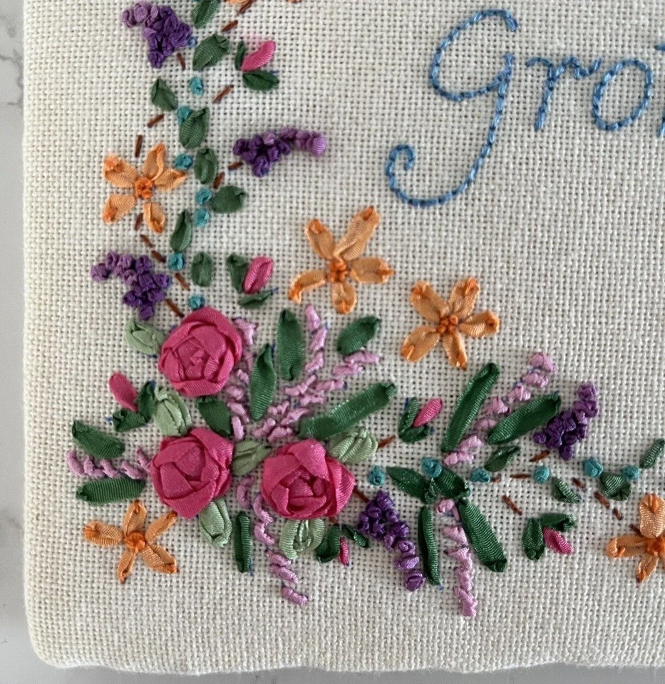 Cinta Completa Bordada Flores Imagen Sol Brilla Donde Crece el Amor 8 x 9 Foto 4 de 4