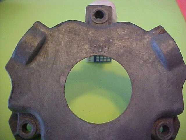 DeSOTO S-14 #1319709 1950 retenedor de anillo de bocina de 3 radios Foto 4 de 4