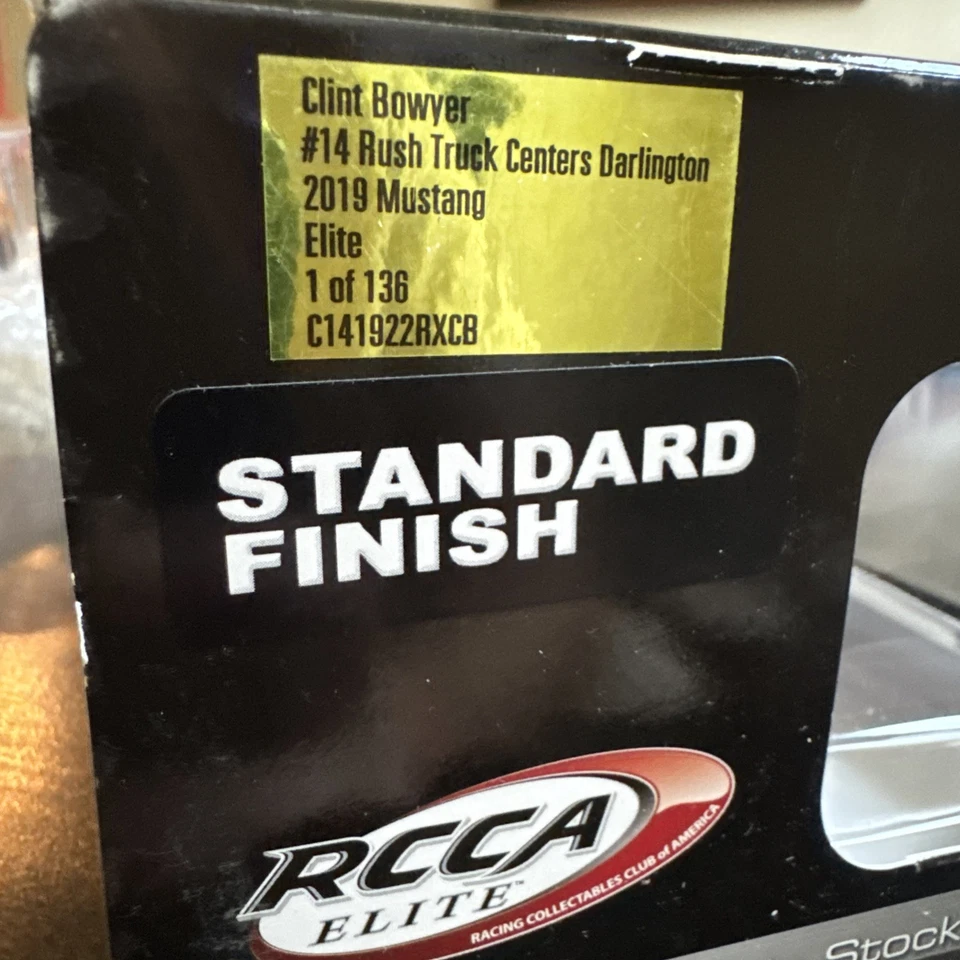 CLINT BOWYER 2019 ELITE #14 DARLINGTON RETRO RUSH TRUCK CENTERS /136 MADE XRARE! - Image 4 of 4