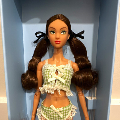 Defa Lucy Play Articulated Fashion Doll Brown Wavy Hair Green Eyes In Box