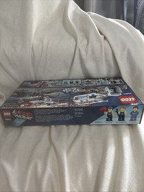 LEGO The LEGO Movie 70811 The Flying Flusher. New Sealed