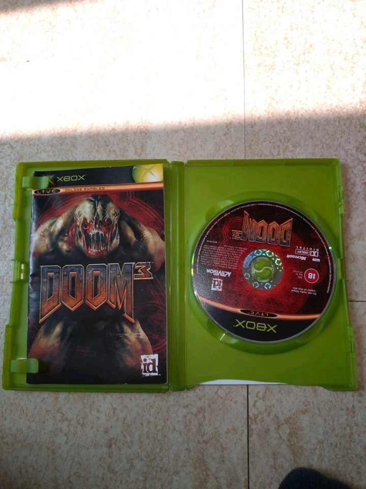 DOOM 3 XBOX PAL Complete In Box - Image 2 of 2