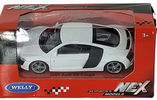 Audi R8 Coupe In White 1:43 Scale Diecast Model Toy Car Boxed New Boys Toys