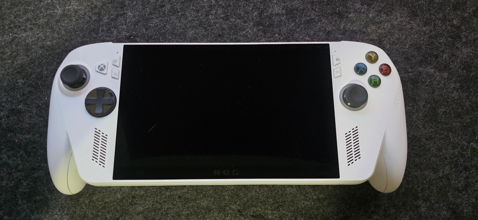 Asus ROG Xbox Ally Gaming Handheld AMD Ryzen Z2 A 16GB 512GB SSD w/ case