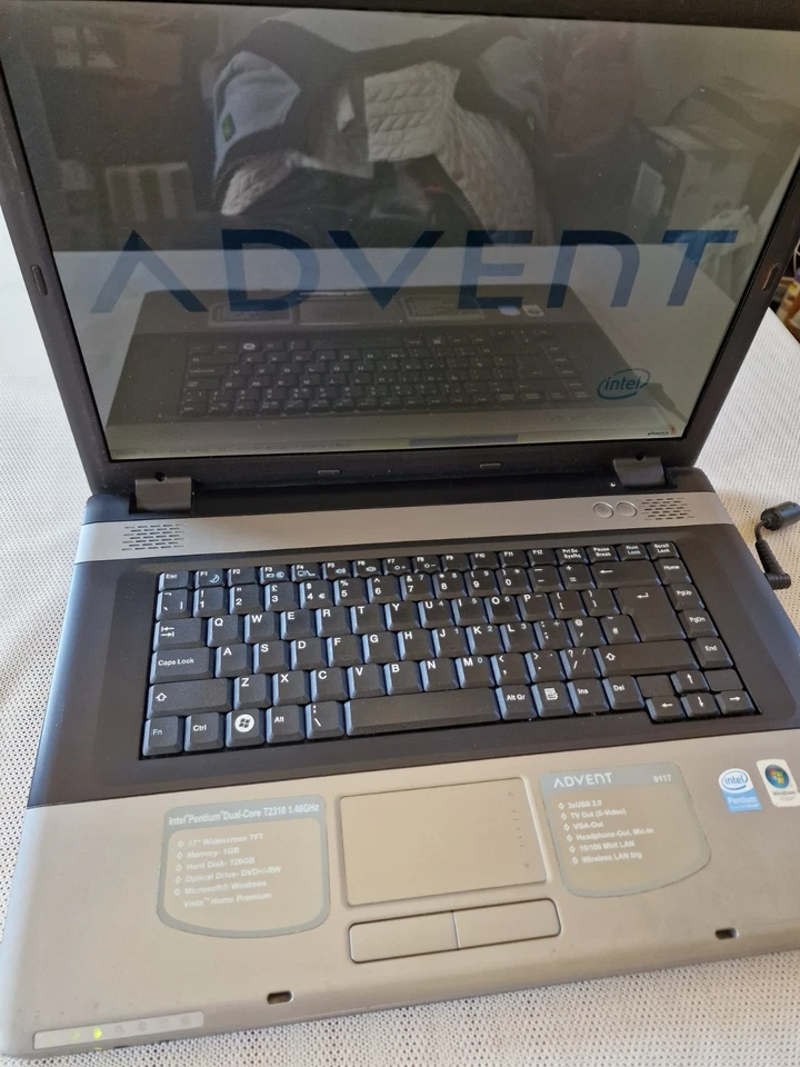 Advent 9117 Pentium Dual Core T2310 1.46GHz 17" Laptop For Parts Read Descriptio - Image 3 of 4