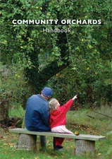 Community Orchards Handbook by Sue Clifford (English) Paperback Book