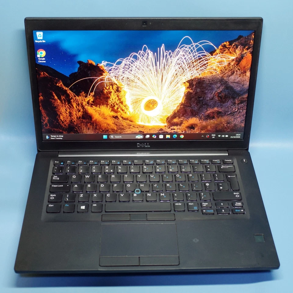 Dell Latitude 7490 Laptop 14" FHD Intel i5-7300 8GB Ram 456GB SSD Touchscreen, photo 1 of 5