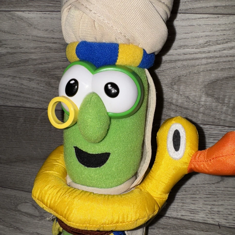 Peluche De Colección Raro VeggieTales Archibald Espárragos Jonás Pato Amarillo 9" Foto 4 de 4