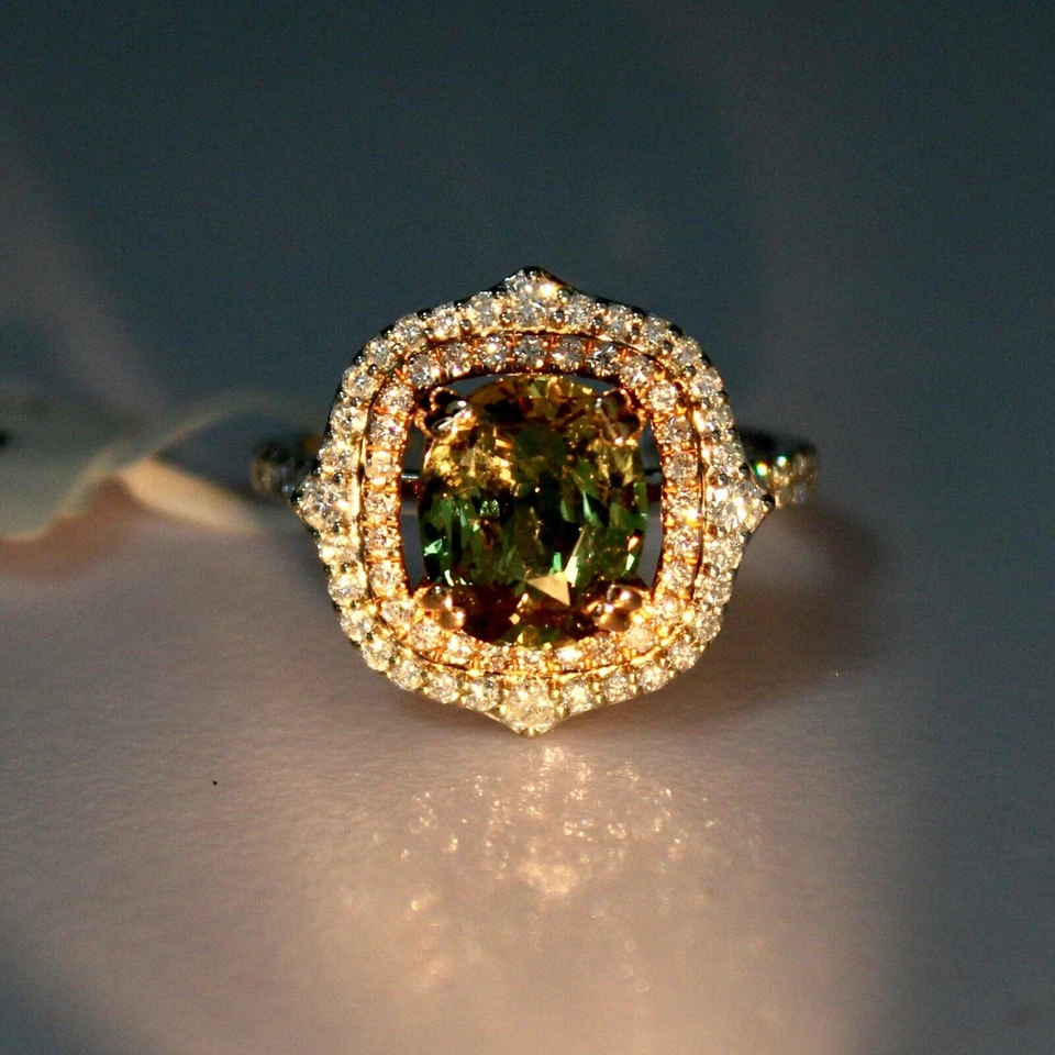 Anillo de cóctel multitono 14k de alejandrita y diamantes certificado por GIA 3,16 quilates Foto 4 de 4