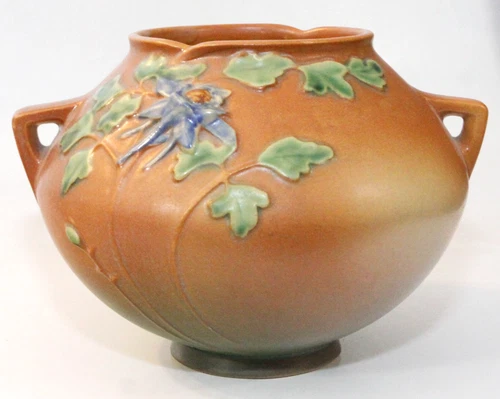 Roseville USA Round Pot Vase Jardinere Pottery Large Size 400-6 Columbine 1940s