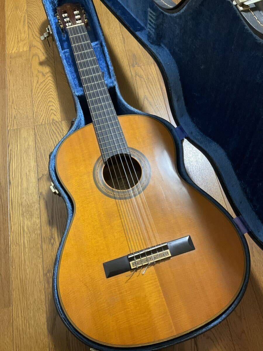YAMAHA C-400 日本製 クラシックギター ハードケース付 Classical Acoustic Guitar Yamaha C-400 Solid Top Japan Made