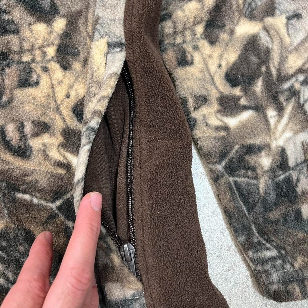 【入手困難】Realtree マウンテンパーカー 迷彩 ドローコード y2k 入手困難】Realtree マウンテンパーカー 迷彩 ドローコード y2k