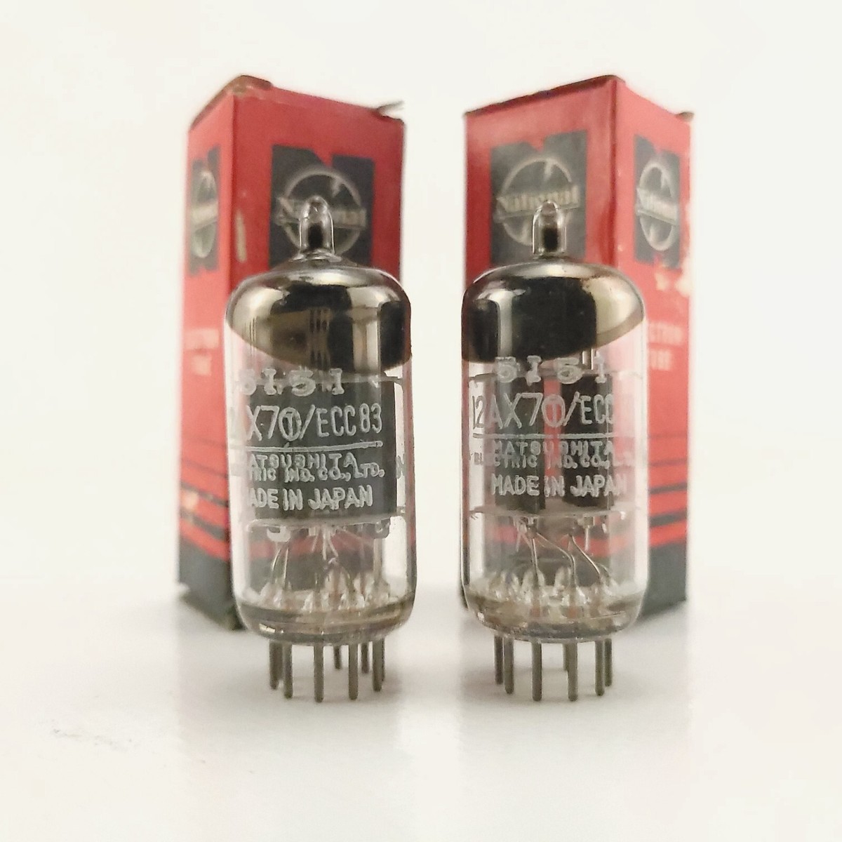 ECC83&frasl;12AX7 NOS NIB MULLARD MATSUSHITA VACUUM TUBES MATCHING PAIR JAPAN