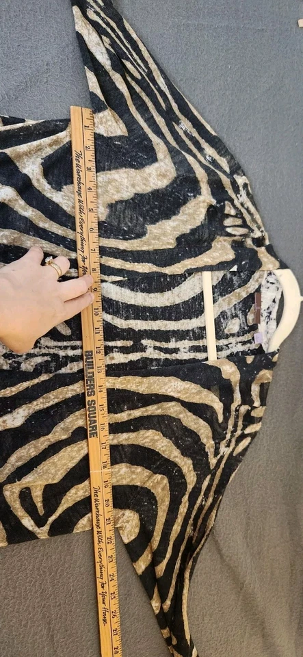 Cárdigan grande para mujer Cullen frente abierto estampado animal lino viscosa mezcla y camiseta sin mangas Foto 4 de 4