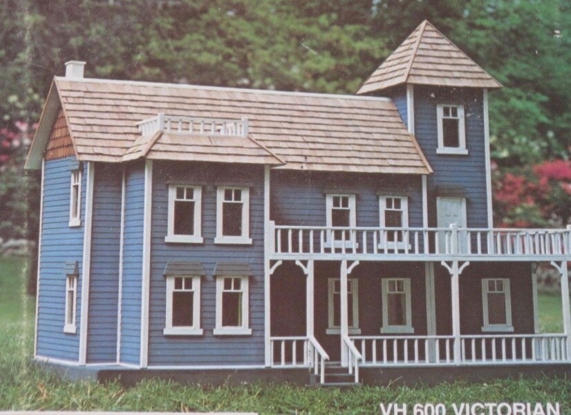 Dollhouse RARE 1980s DuraCraft Victorian Mansion Unassembled Doll
