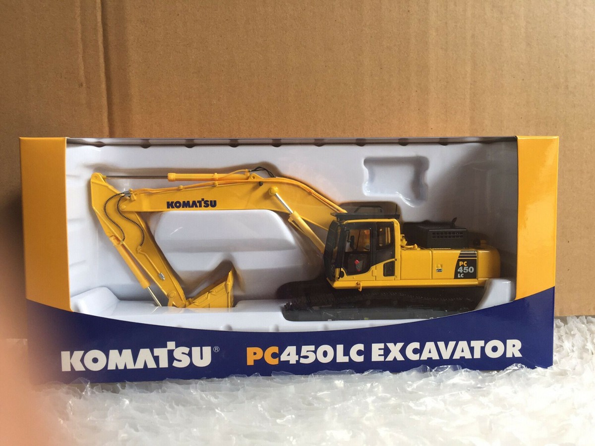 Komatsu PC450LC-8 Excavator Metal Tracks 1/50 DieCast Model