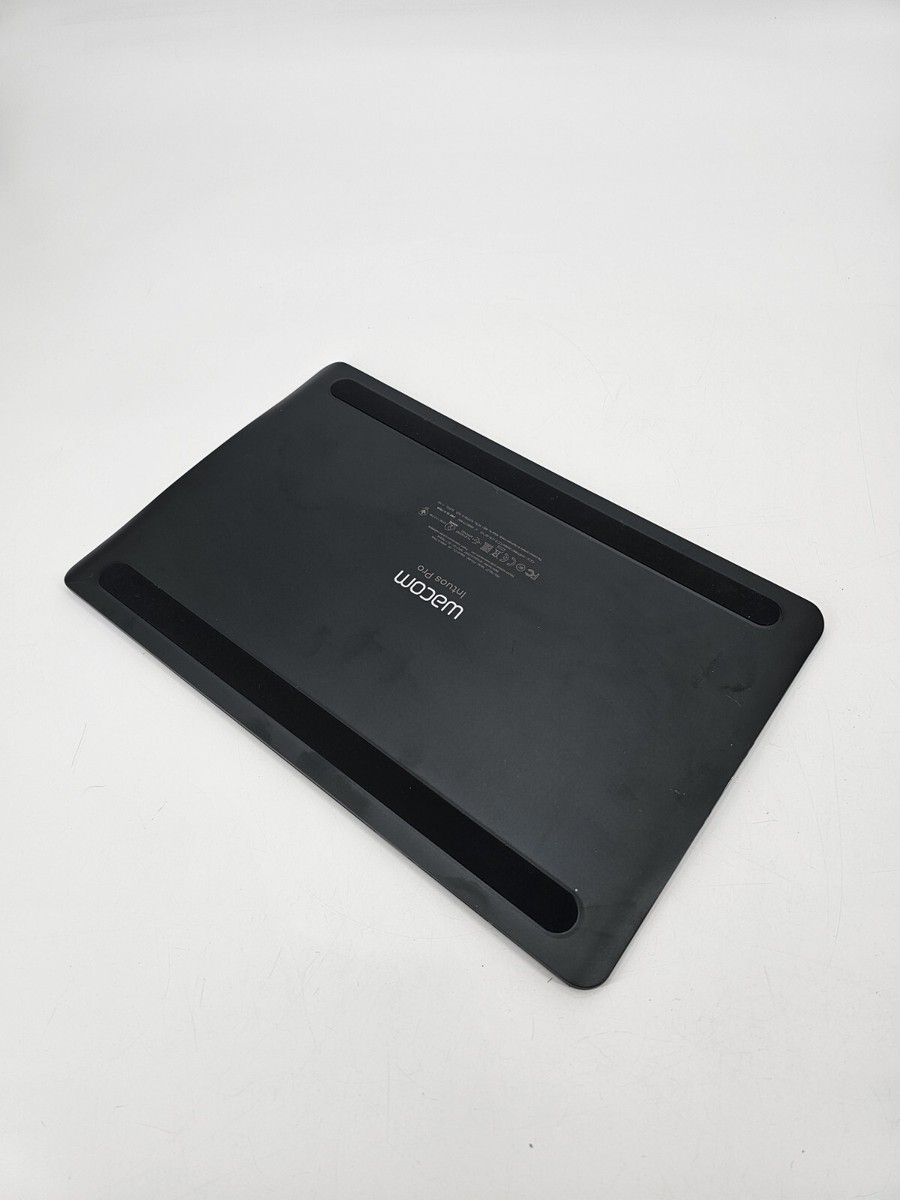 Wacom Intuos Pro 本体 pth-660 $_12.JPG?set_id=880000500F