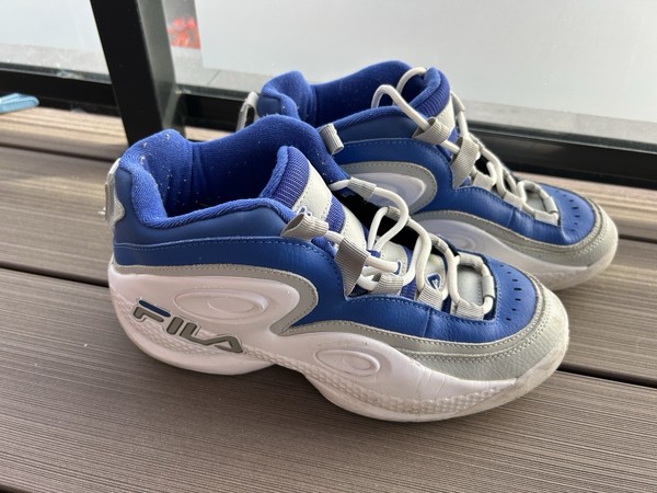 Fila Grant Hill 3 Mid – White/Lapis Blue – EU 40 / US 7,5 – gebraucht