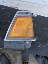 1981-1984 Toyota Cressida Corner Lamp Corner Light Rh Right Passenger Side Oem 1981-1984 Toyota Cressida Corner Lamp Corner Light Rh Right Passenger Side Oem