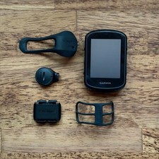 Garmin Edge 540 GPS Cycle Computer with Cadence Speed Sensors and Case