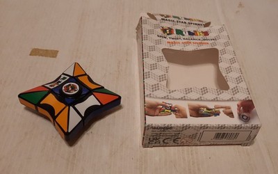 Rubik's Magic Star Fidget Spinner Drehpuzzle