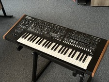Roland SYSTEM-8 Plug-Out Synthesizer + Gig-Bag and Wooden End Plates