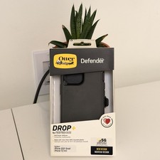 Nueva Funda Serie OtterBox Defender para iPhone 13 mini Negra 77-83426