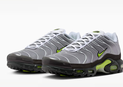 Nike Air Max Plus IQ0288-100 White Pearl Gray Black Neon Yellow Herren Gr.