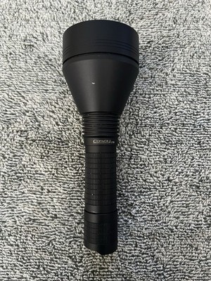 Convoy L21B SFT40 3000K 21700 flashlight long range with 21700 battery