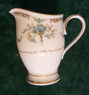 Noritake ''Cotillion'' Cream Pitcher - Gold Rim - VG+