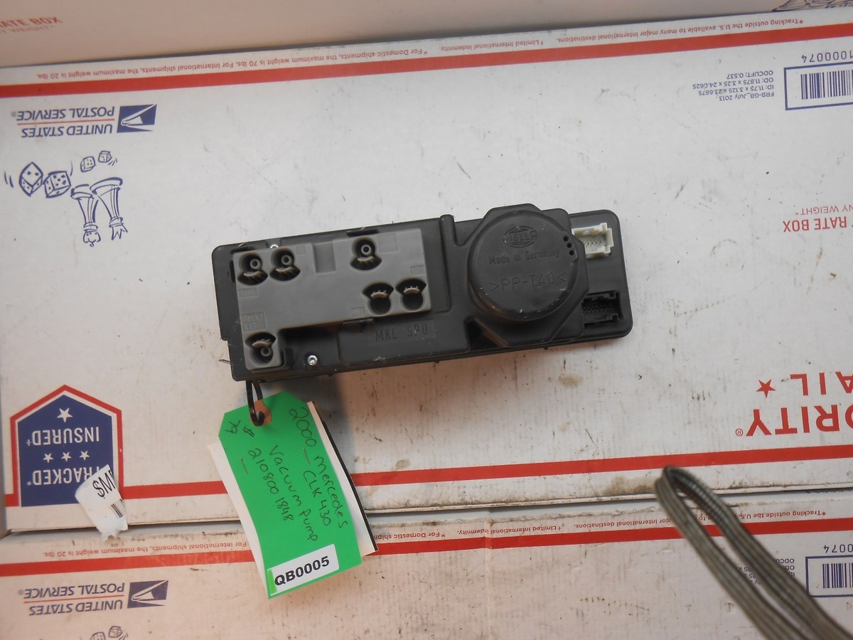 00 MERCEDES CLK 430 CENTRAL LOCKING VACUUM PUMP 2108001848 QB0005