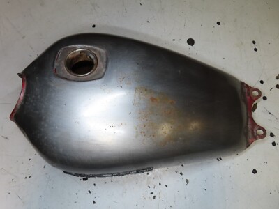 1982 Suzuki GS550L GS550 Gas Tank | eBay