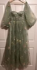 Never Worn prom dress size 8 from Zapaka