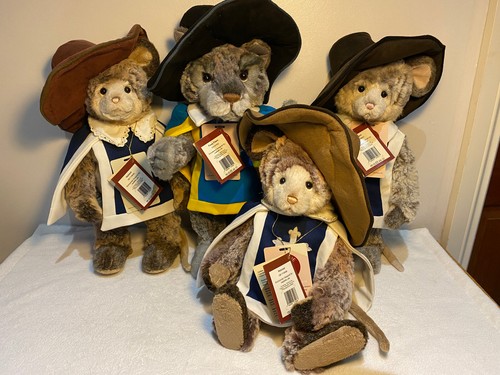 Charlie Bears SET of MOUSEKATEERS: ⚔️Valient⚔️Gallant⚔️Honour⚔️Faux Paws⚔️ - Picture 14 of 14