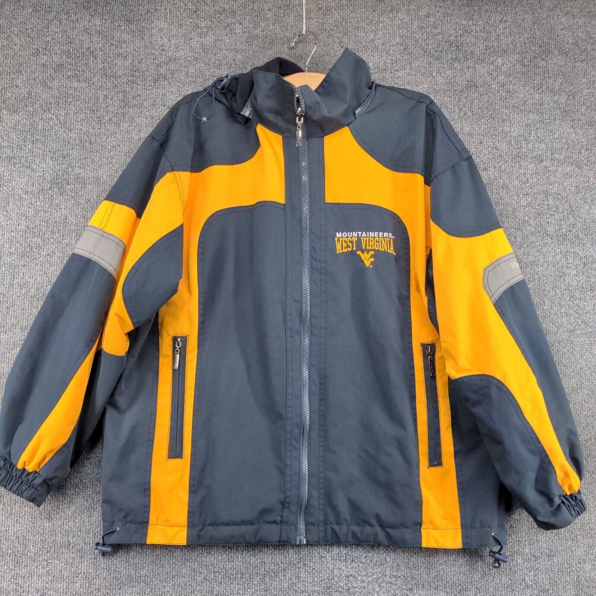 Cheneral Men's West Virginia Mountaineers Reversible Jacket Blue