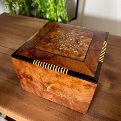 Marokkanischer Schmuck Thuya Holzkiste Organizer mit Schlüssel Andenkenbox